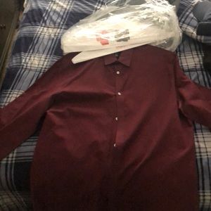 H & M burgundy shirt